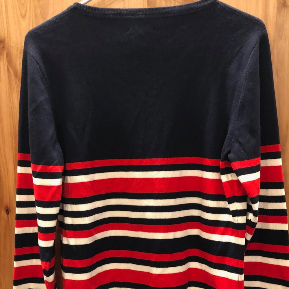 Tommy Hilfiger NWT Crewneck Red and Navy Sweater - Picture 6 of 6